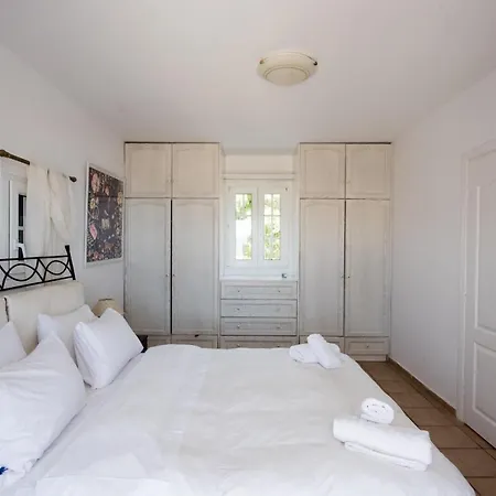 Victoria! Apartment Mykonos Town